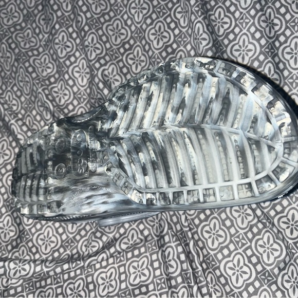Women’s crocs size 9 - Picture 1 of 2